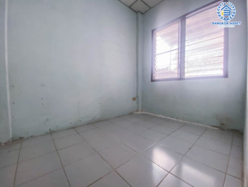 *****ทาวน์โฮมมือสองสมุทรสาคร  หมู่บ้าน พงษ์ศิริชัย2 เพชรเกษม เนื้อที่ 17 ตร.ว. ฟังก์ชัน 4 ห้องนอน 3 ห้องน้ำ สามารถจอดรถได้ 1 คัน ทำเลดี โครงการติดถนนเพชรเกษม เชื่อมต่อหลายเส้นทาง ใกล้รถไฟฟ้าสายสีน้ำเงิน "สถานีหลักสอง" จองเลย!